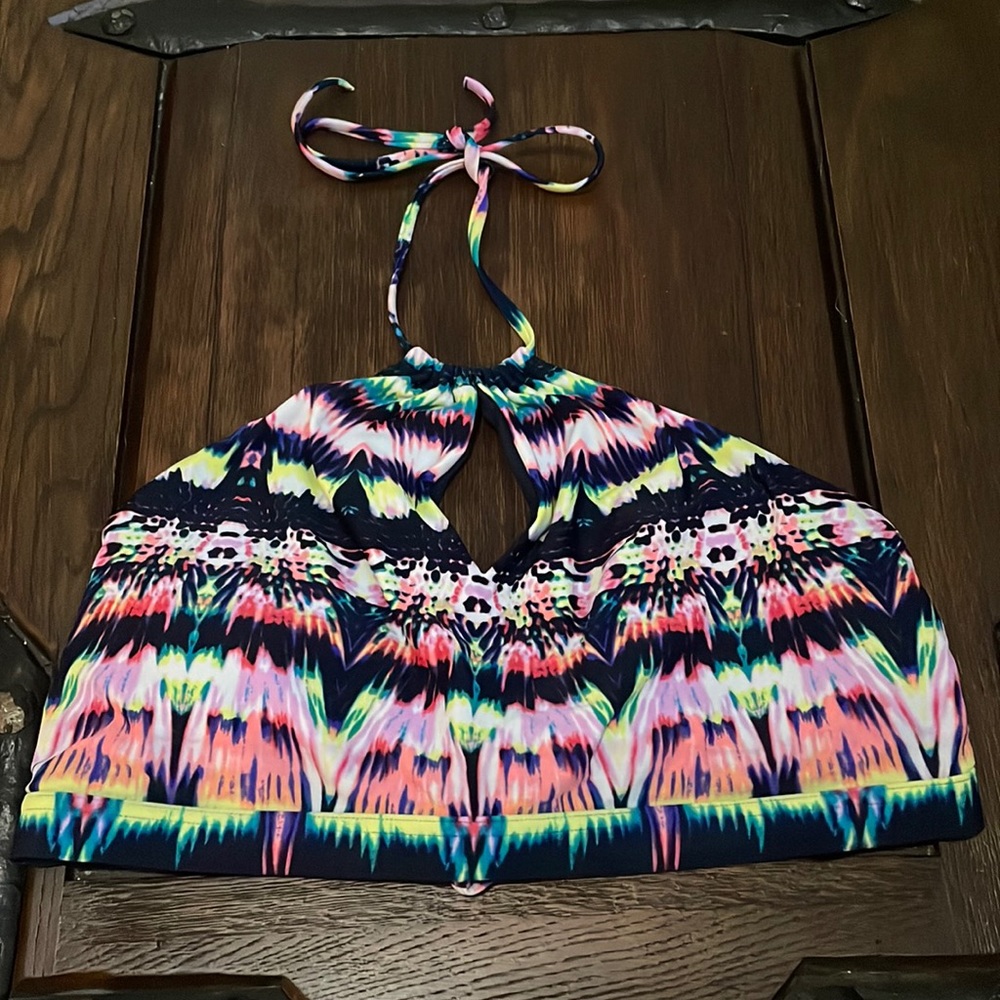 Athleta halter tie dye print swim top . New without tags . SZ XL